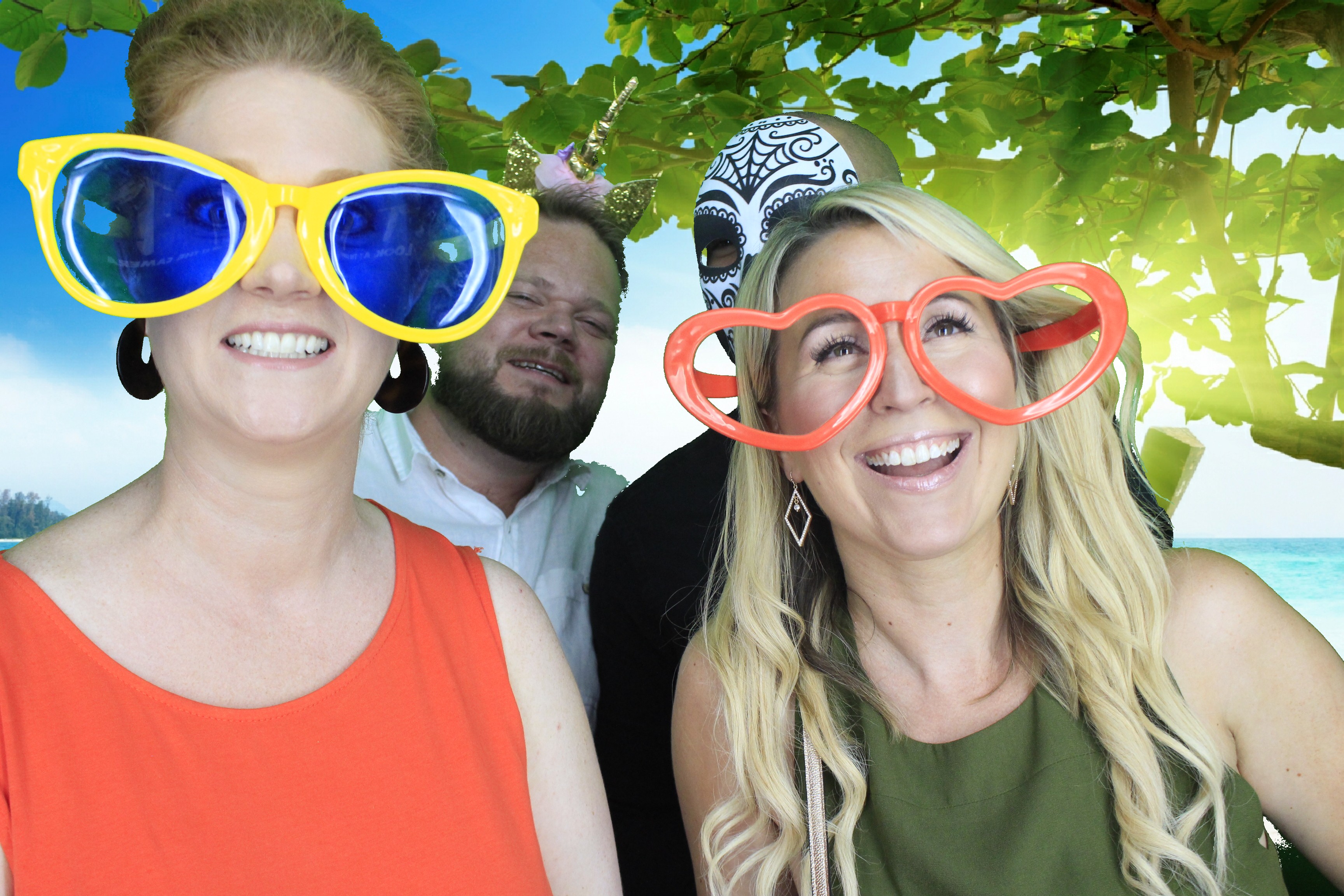 Clive and Gemma's Wedding | View more photos from the event at gallery.myphotoboothexperience.co.uk/u/MyPhotoBoothExperienceLtd/Clive-and-Gemmas-Wedding